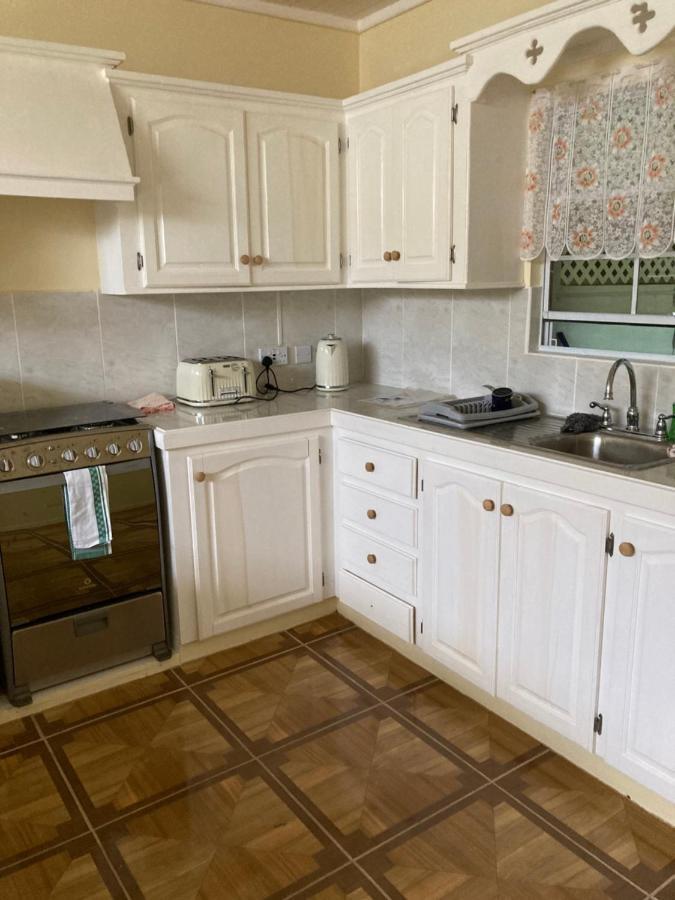 Stunning 2-Bed Apartment In Grand Roy Grenada Mount Nesbit Extérieur photo